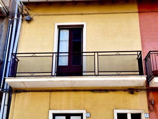 Appartamento in affitto a Ragalna CT