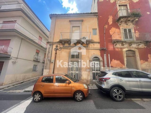 Appartamento in affitto a Ragusa RG