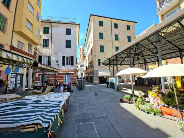 Appartamento in affitto a Rapallo vicolo della Rosa, 2, arredato, immobile di prestigio, ristrutturato TrovaCasa