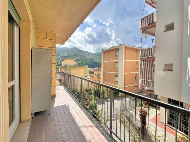 Appartamento in affitto a Recco GE