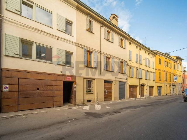 Appartamento in affitto a Reggio nell'Emilia, arredato, centrale, vicinanze negozi TrovaCasa