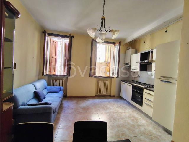 Appartamento in affitto a Reggio nell'Emilia via San Pietro Martire, arredato, ristrutturato, cantina TrovaCasa