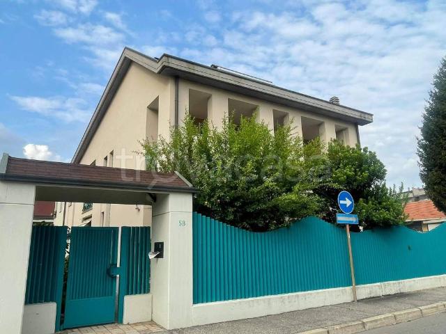 Appartamento in affitto a Rho via San Carlo Borromeo, 58, arredato, ristrutturato, lavatrice TrovaCasa