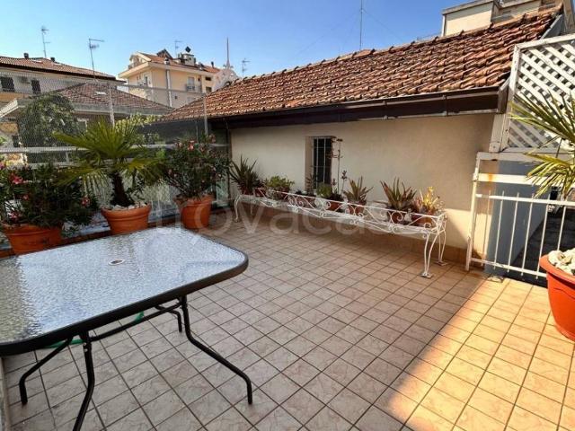 Appartamento in affitto a Riccione, arredato, terrazzo, aria condizionata TrovaCasa