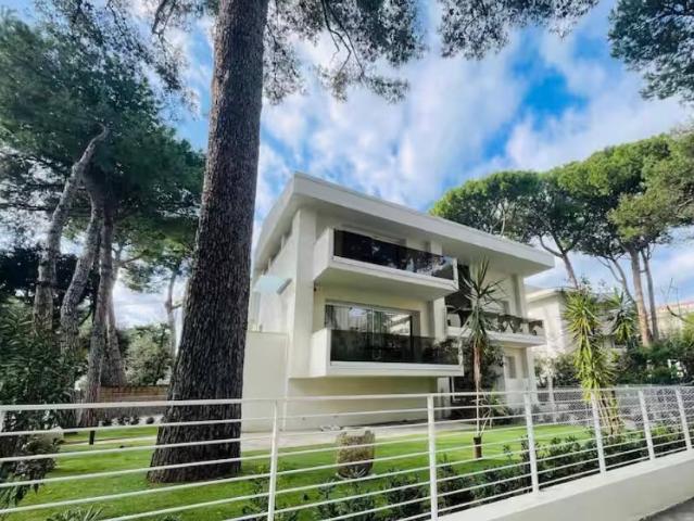 Appartamento in affitto a Riccione RN