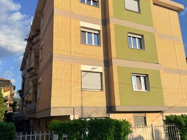 Appartamento in affitto a Rieti RI