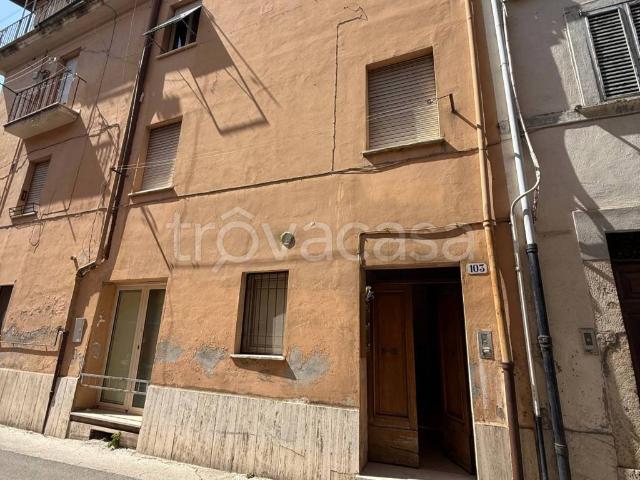 Appartamento in affitto a Rieti via della Ripresa, 101, arredato, vicinanze negozi, senza ascensore TrovaCasa