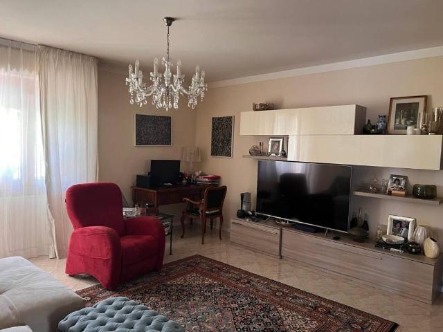 Appartamento in affitto a Rimini RN