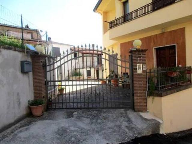 Appartamento in affitto a Ripi FR