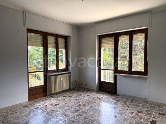 Appartamento in affitto a Rivoli, non arredato/vuoto, libero subito, centrale TrovaCasa