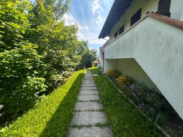 Appartamento in affitto a Roana VI