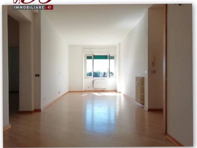 Appartamento in affitto a Roma corso Trieste, 185, non arredato/vuoto, ascensore, doppia esposizione TrovaCasa