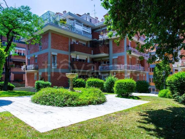 Appartamento in affitto a Roma, Cortina d'Ampezzo