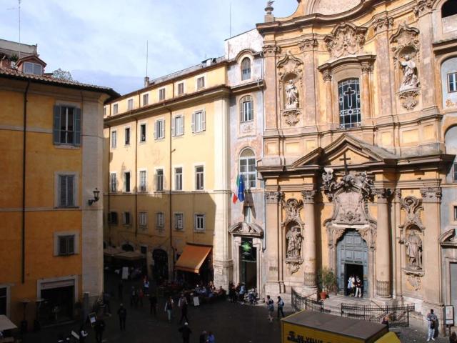 Appartamento in affitto a ROMA CENTRO PANTHEON rif. 1117 Volpe Immobiliare Roma Affitti e Vendite