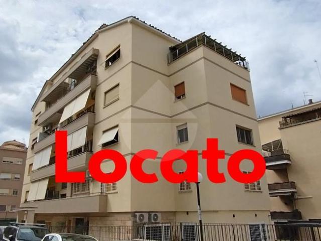Appartamento in affitto a Roma Baldo Degli Ubaldi