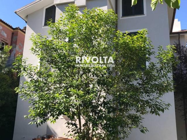 Appartamento in affitto a Roma, giardino, posto auto, parzialmente arredato TrovaCasa