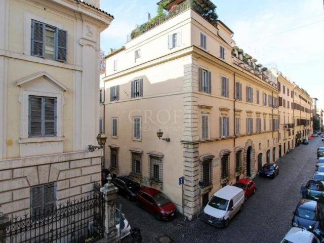 Appartamento in affitto a Roma, immobile di prestigio, parzialmente arredato, ascensore TrovaCasa