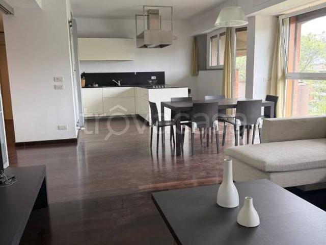 Appartamento in affitto a Roma, Mostacciano