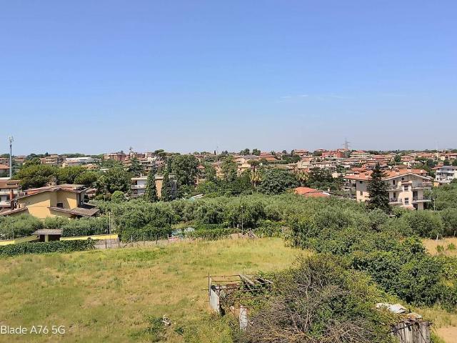 Appartamento in affitto a Roma, non arredato/vuoto, terrazzo, riscaldamento autonomo TrovaCasa