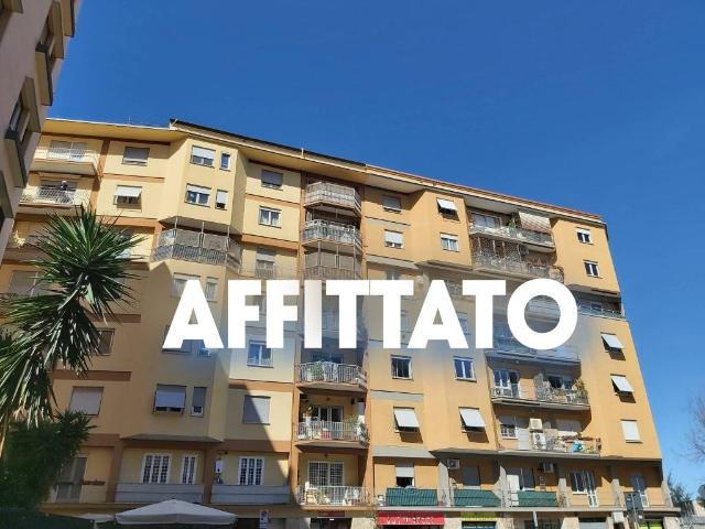 Appartamento in affitto a Roma piazza Oreste Tommasini, 16, arredato, luminoso, lavanderia TrovaCasa