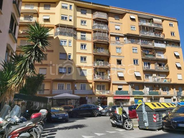 Appartamento in affitto a Roma piazza Oreste Tommasini, 16, arredato, luminoso, lavanderia TrovaCasa