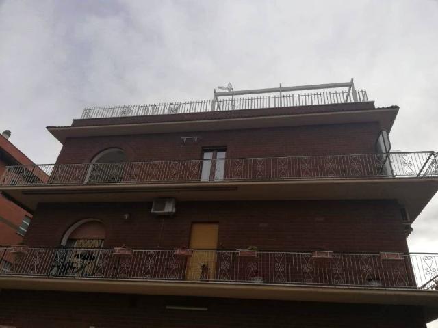 Appartamento in affitto a Roma RM