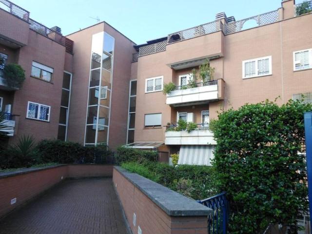 Appartamento in affitto a Roma RM