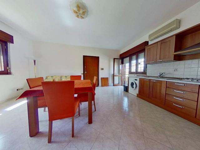 Appartamento in affitto a Roma RM