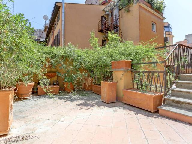 Appartamento in affitto a Roma RM