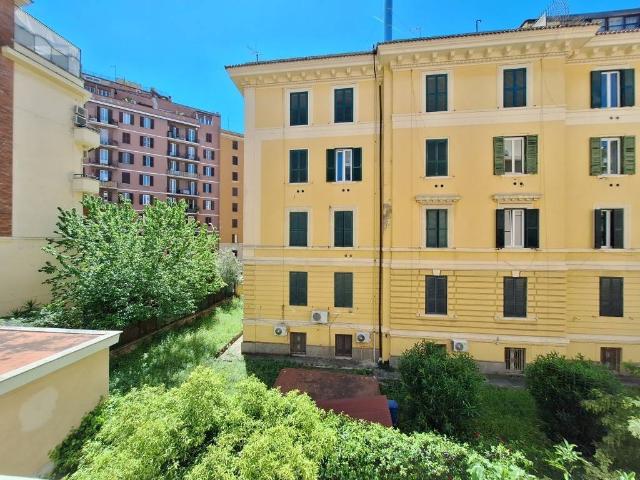 Appartamento in affitto a Roma RM