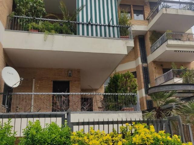 Appartamento in affitto a Roma RM