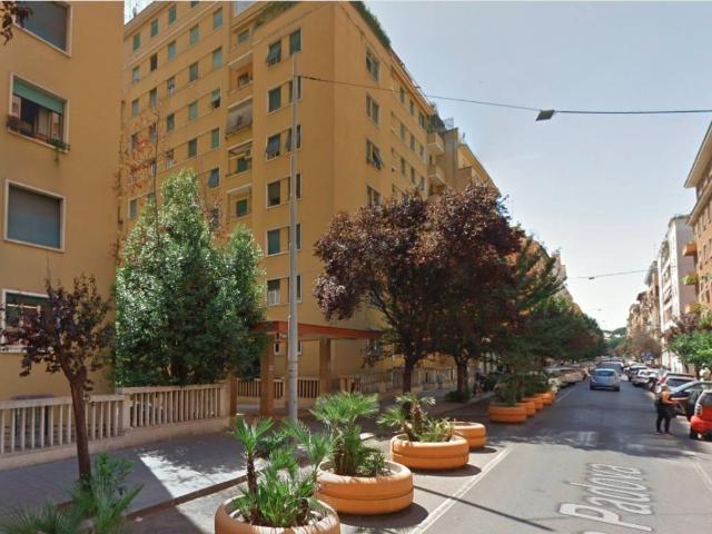 Appartamento in affitto a Roma RM