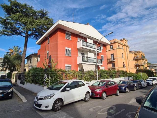 Appartamento in affitto a Roma RM