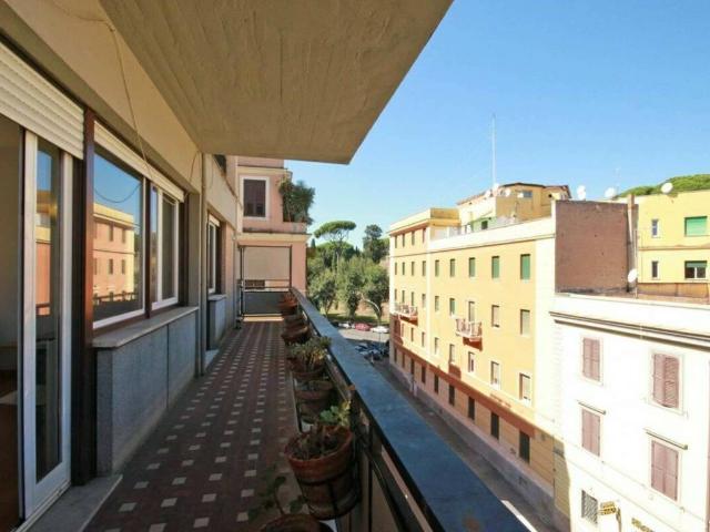 Appartamento in affitto a Roma RM