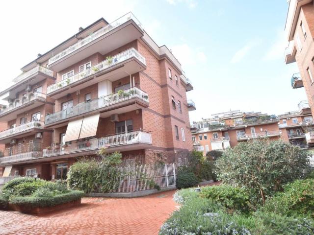 Appartamento in affitto a Roma RM