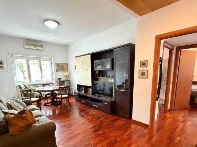Appartamento in affitto a Roma RM