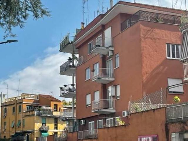 Appartamento in affitto a Roma RM
