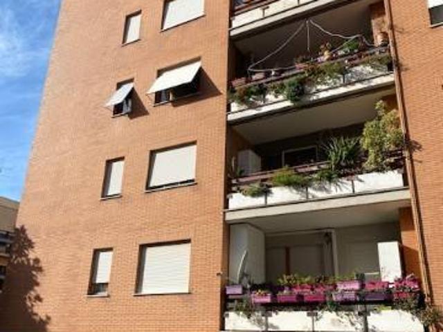 Appartamento in affitto a Roma RM