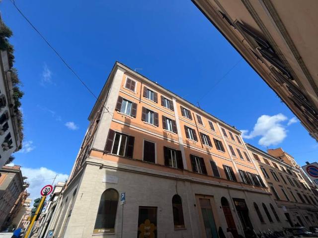 Appartamento in affitto a Roma RM