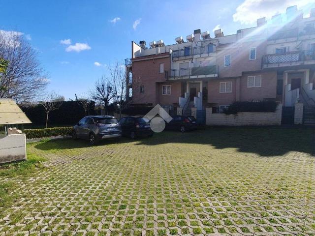 Appartamento in affitto a Roma RM