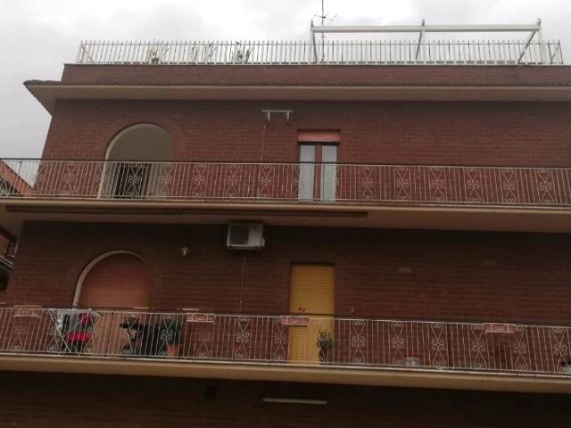 Appartamento in affitto a Roma RM