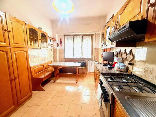 Appartamento in affitto a Roma RM