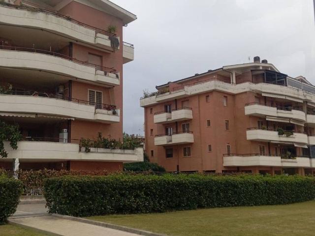 Appartamento in affitto a Roma RM