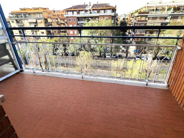 Appartamento in affitto a Roma RM