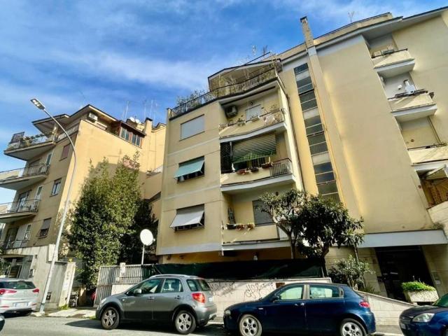 Appartamento in affitto a Roma RM