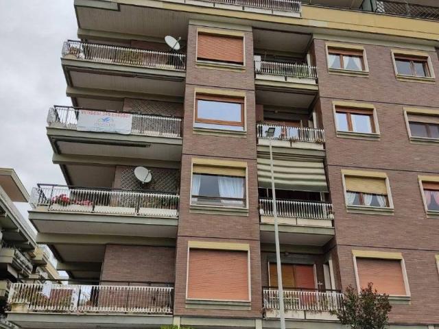 Appartamento in affitto a Roma RM