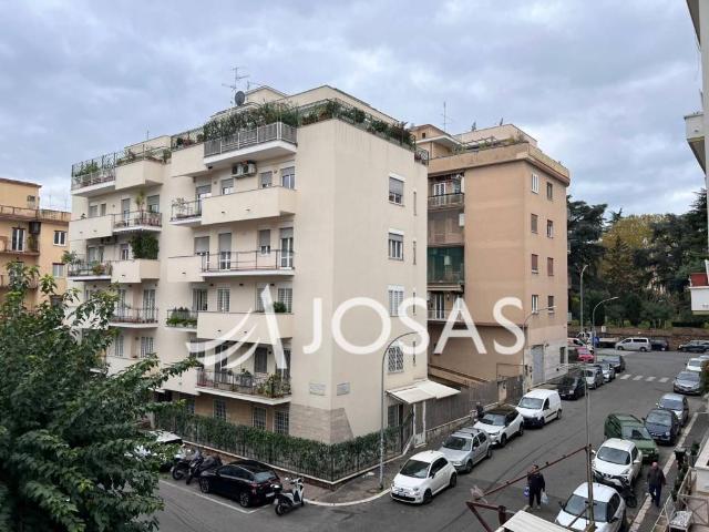 Appartamento in affitto a Roma RM