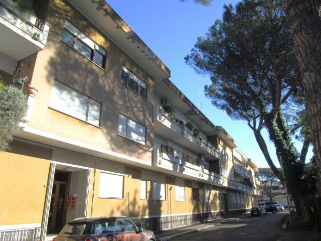 Appartamento in affitto a Roma RM