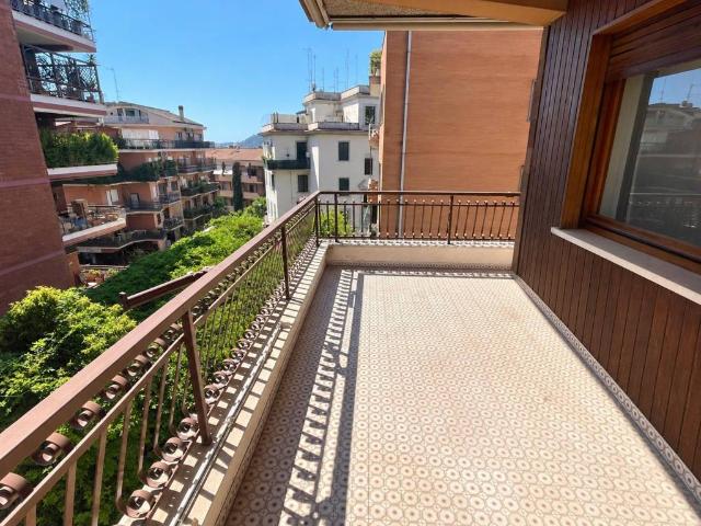 Appartamento in affitto a Roma RM