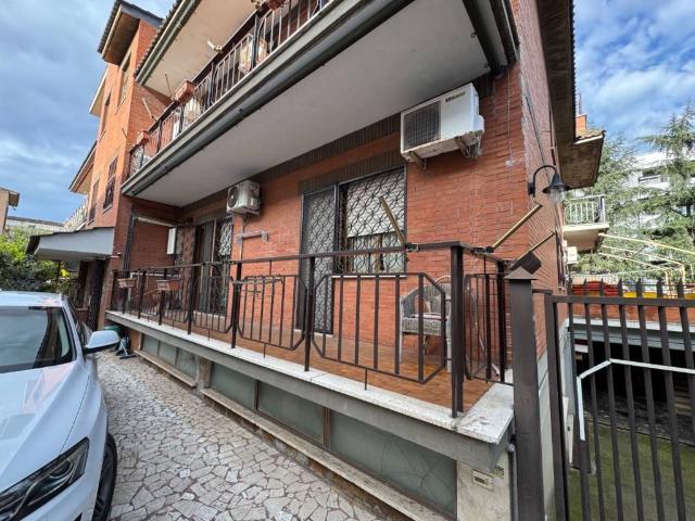 Appartamento in affitto a Roma RM